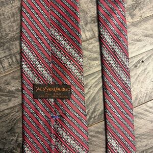Vintage Ysl‎ Yves Saint Laurent 100% Silk Men’s Tie Red/Black/White/Blue